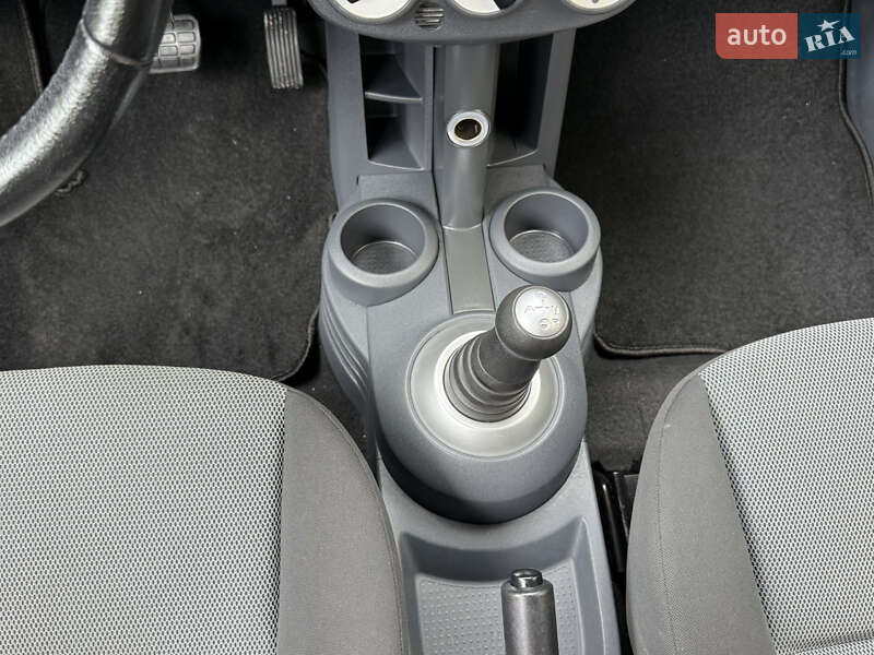 Хэтчбек Mitsubishi Colt 2013 в Черновцах
