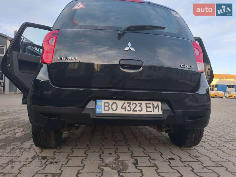 Хетчбек Mitsubishi Colt 2009 в Бучачі