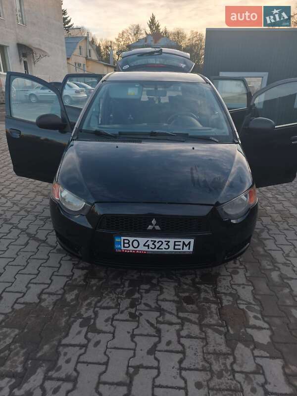 Хетчбек Mitsubishi Colt 2009 в Бучачі