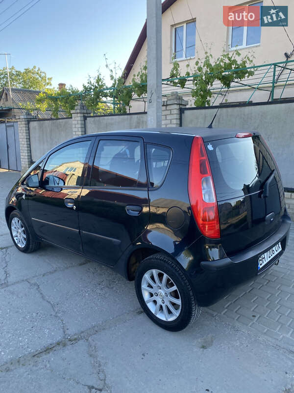 Хэтчбек Mitsubishi Colt 2008 в Одессе