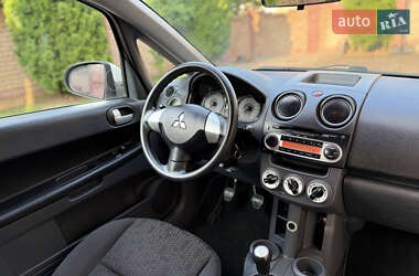 Хэтчбек Mitsubishi Colt 2010 в 
