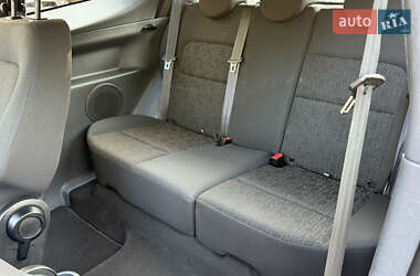 Хэтчбек Mitsubishi Colt 2010 в 