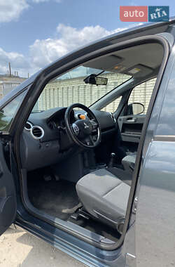 Хэтчбек Mitsubishi Colt 2011 в 