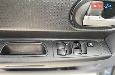 Хэтчбек Mitsubishi Colt 2011 в 