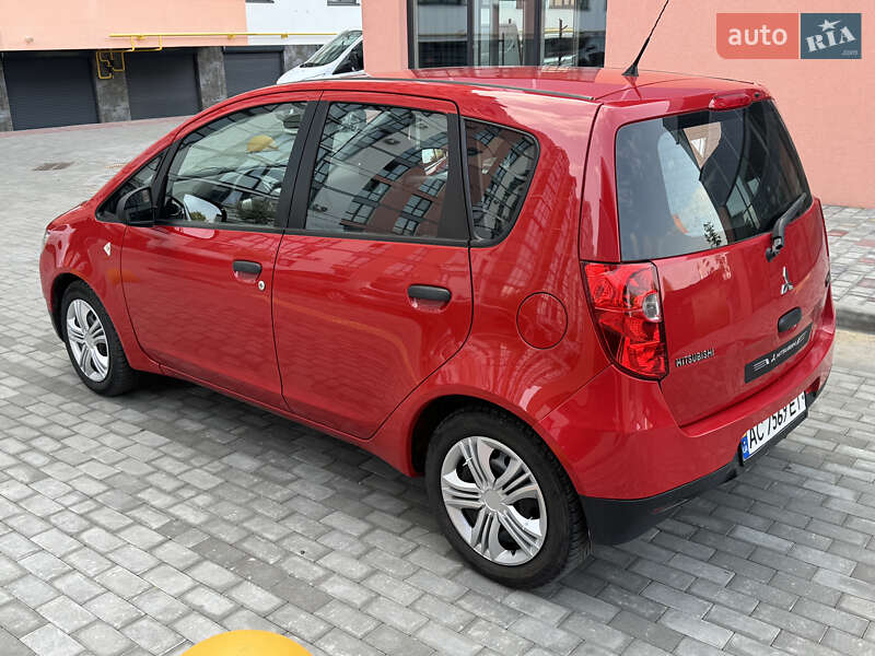 Хэтчбек Mitsubishi Colt 2008 в Луцке