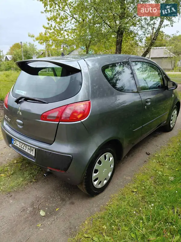 Mitsubishi Colt 2005