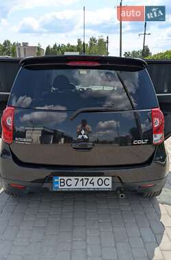 Хэтчбек Mitsubishi Colt 2010 в 