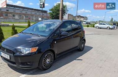 Хэтчбек Mitsubishi Colt 2010 в 