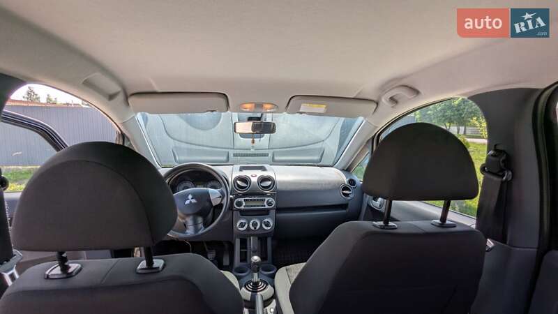 Хэтчбек Mitsubishi Colt 2010 в Шептицькому
