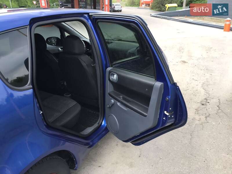 Хэтчбек Mitsubishi Colt 2008 в Люботине