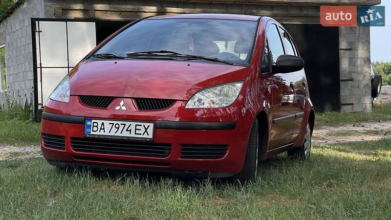 Хэтчбек Mitsubishi Colt 2006 в Александровке