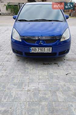 Хэтчбек Mitsubishi Colt 2006 в 