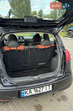 Хэтчбек Mitsubishi Colt 2008 в 