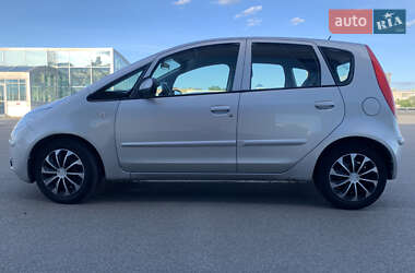 Хэтчбек Mitsubishi Colt 2007 в 