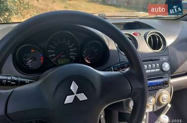 Хэтчбек Mitsubishi Colt 2008 в 