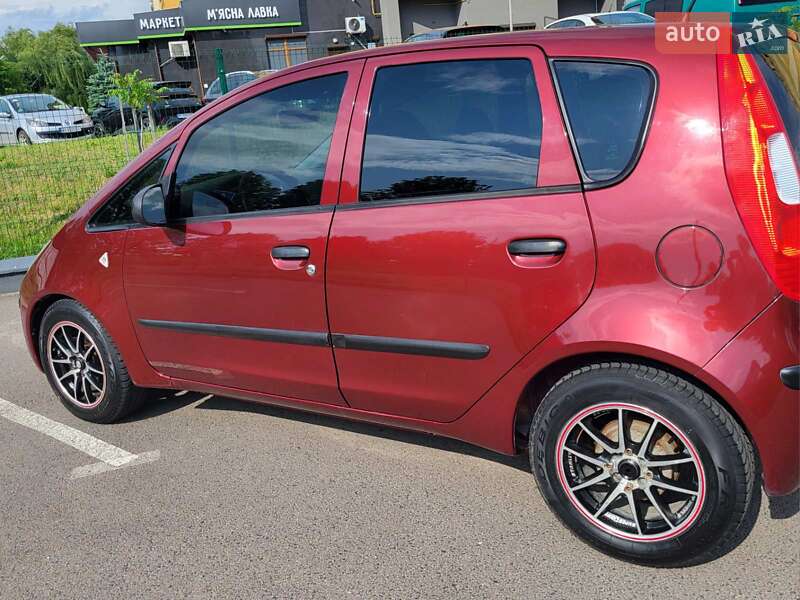 Хэтчбек Mitsubishi Colt 2006 в Луцке