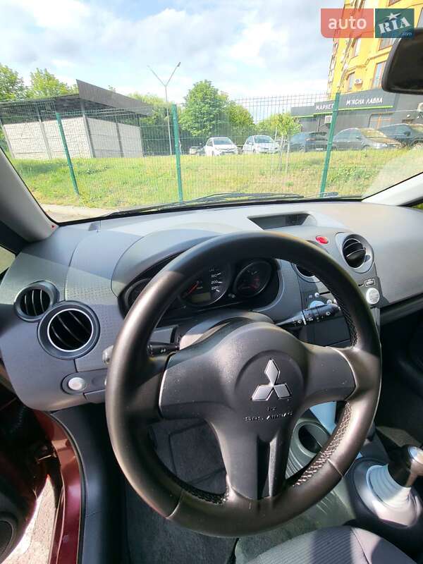 Хэтчбек Mitsubishi Colt 2006 в Луцке