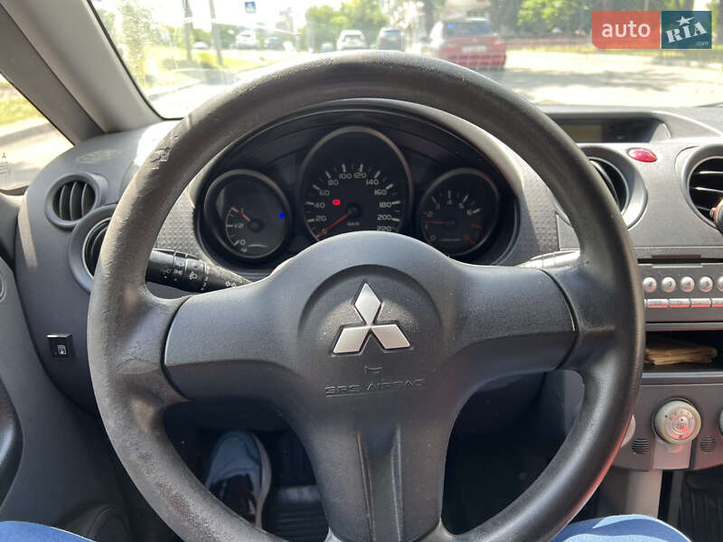 Хетчбек Mitsubishi Colt 2007 в Києві