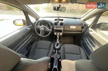 Хэтчбек Mitsubishi Colt 2008 в 
