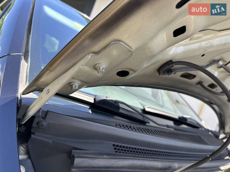 Хэтчбек Mitsubishi Colt 2013 в Черновцах