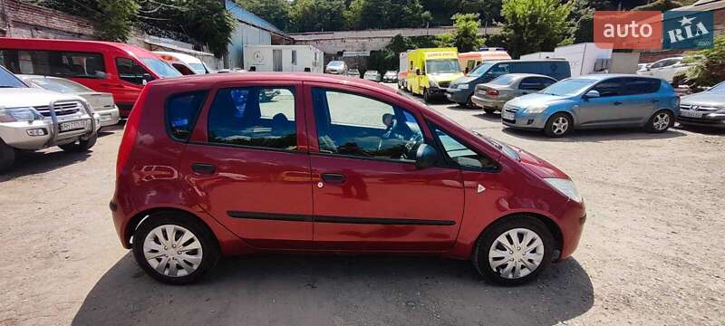 Хетчбек Mitsubishi Colt 2007 в Дніпрі