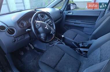 Хэтчбек Mitsubishi Colt 2012 в 