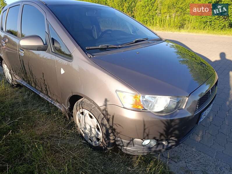 Хэтчбек Mitsubishi Colt 2012 в Львове