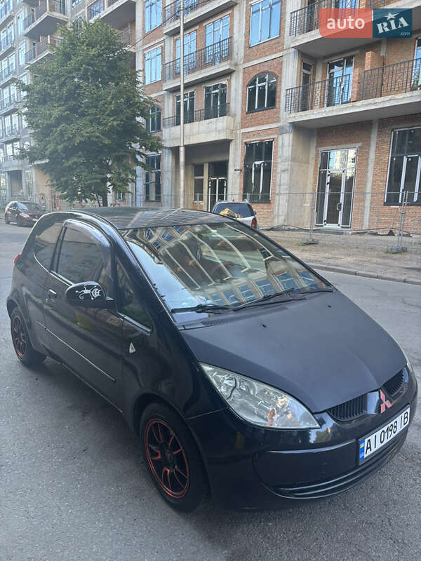 Хэтчбек Mitsubishi Colt 2007 в 