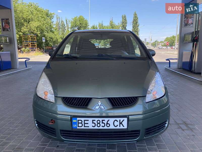 Хэтчбек Mitsubishi Colt 2006 в Николаеве