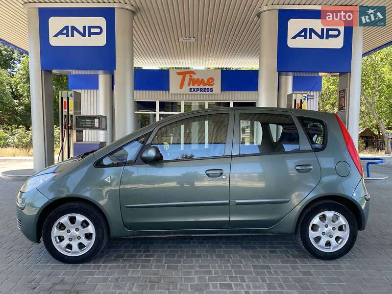 Хэтчбек Mitsubishi Colt 2006 в Николаеве