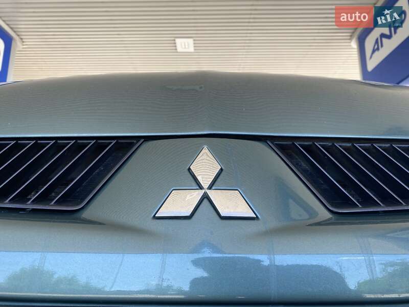 Хэтчбек Mitsubishi Colt 2006 в Николаеве
