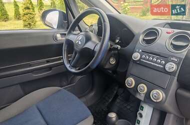 Хэтчбек Mitsubishi Colt 2007 в 