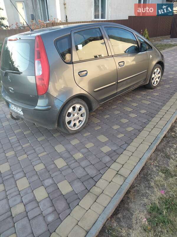Хэтчбек Mitsubishi Colt 2006 в Бучаче