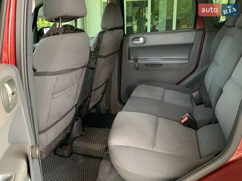 Хэтчбек Mitsubishi Colt 2005 в Николаеве
