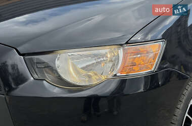 Хэтчбек Mitsubishi Colt 2010 в 