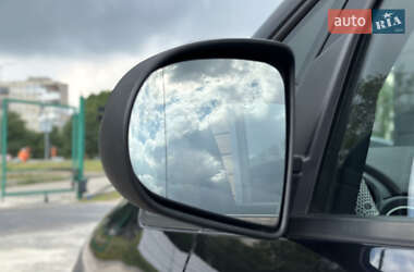 Хэтчбек Mitsubishi Colt 2010 в 