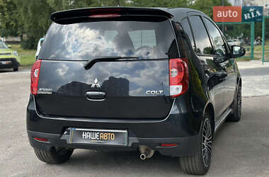 Хэтчбек Mitsubishi Colt 2010 в 