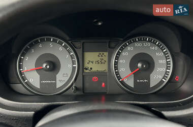 Хэтчбек Mitsubishi Colt 2010 в 