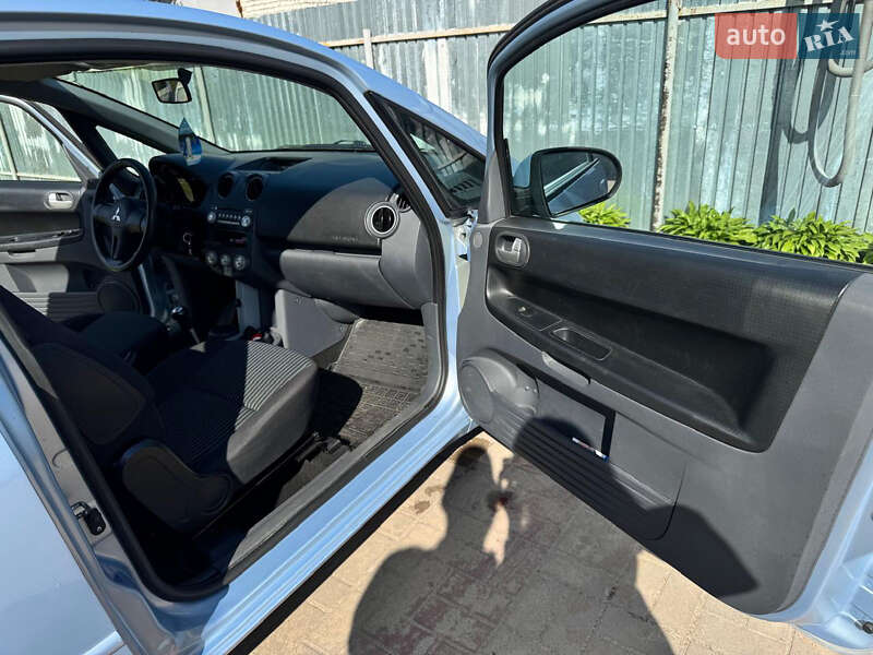 Хетчбек Mitsubishi Colt 2007 в Шостці фото 5 Хетчбек Mitsubishi Colt 2007 в Шостці