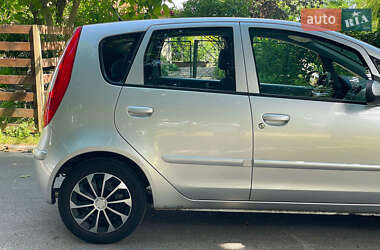 Хэтчбек Mitsubishi Colt 2007 в 