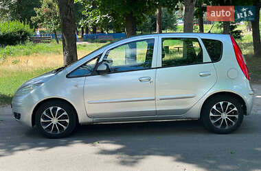 Хэтчбек Mitsubishi Colt 2007 в 