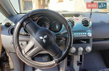 Хэтчбек Mitsubishi Colt 2008 в 
