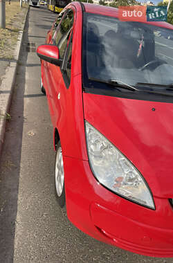 Хетчбек Mitsubishi Colt 2008 в 