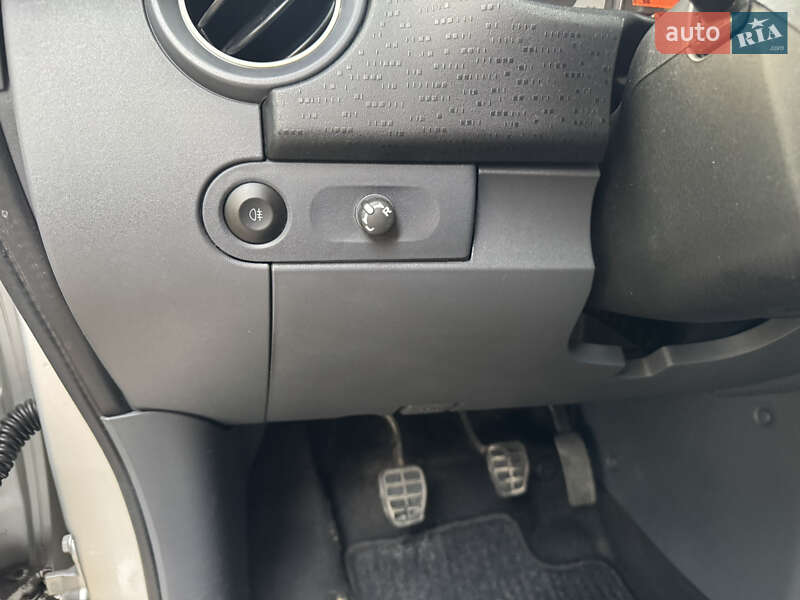 Хетчбек Mitsubishi Colt 2009 в Тернополі