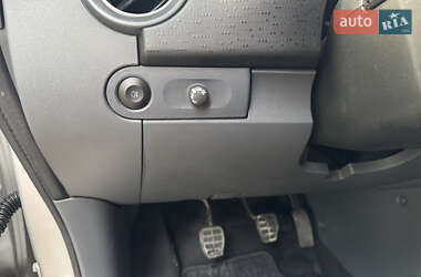 Хэтчбек Mitsubishi Colt 2009 в 
