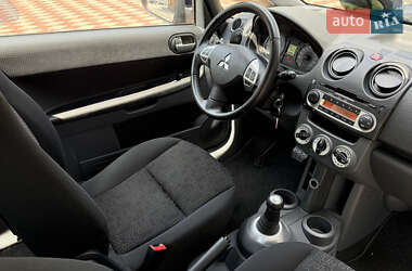 Хетчбек Mitsubishi Colt 2012 в 