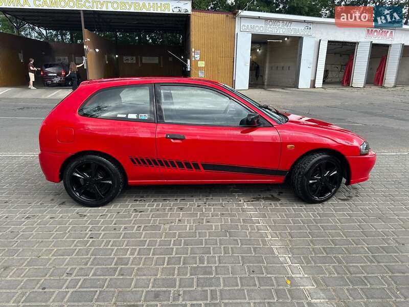 Хэтчбек Mitsubishi Colt 1998 в Овидиополе