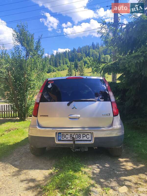 Хэтчбек Mitsubishi Colt 2008 в Сколе