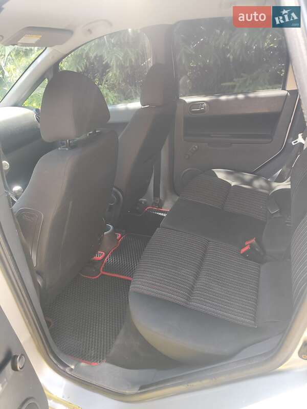 Хэтчбек Mitsubishi Colt 2008 в Сколе