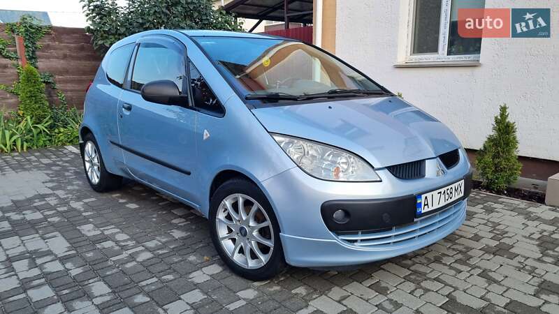 Хэтчбек Mitsubishi Colt 2006 в 
